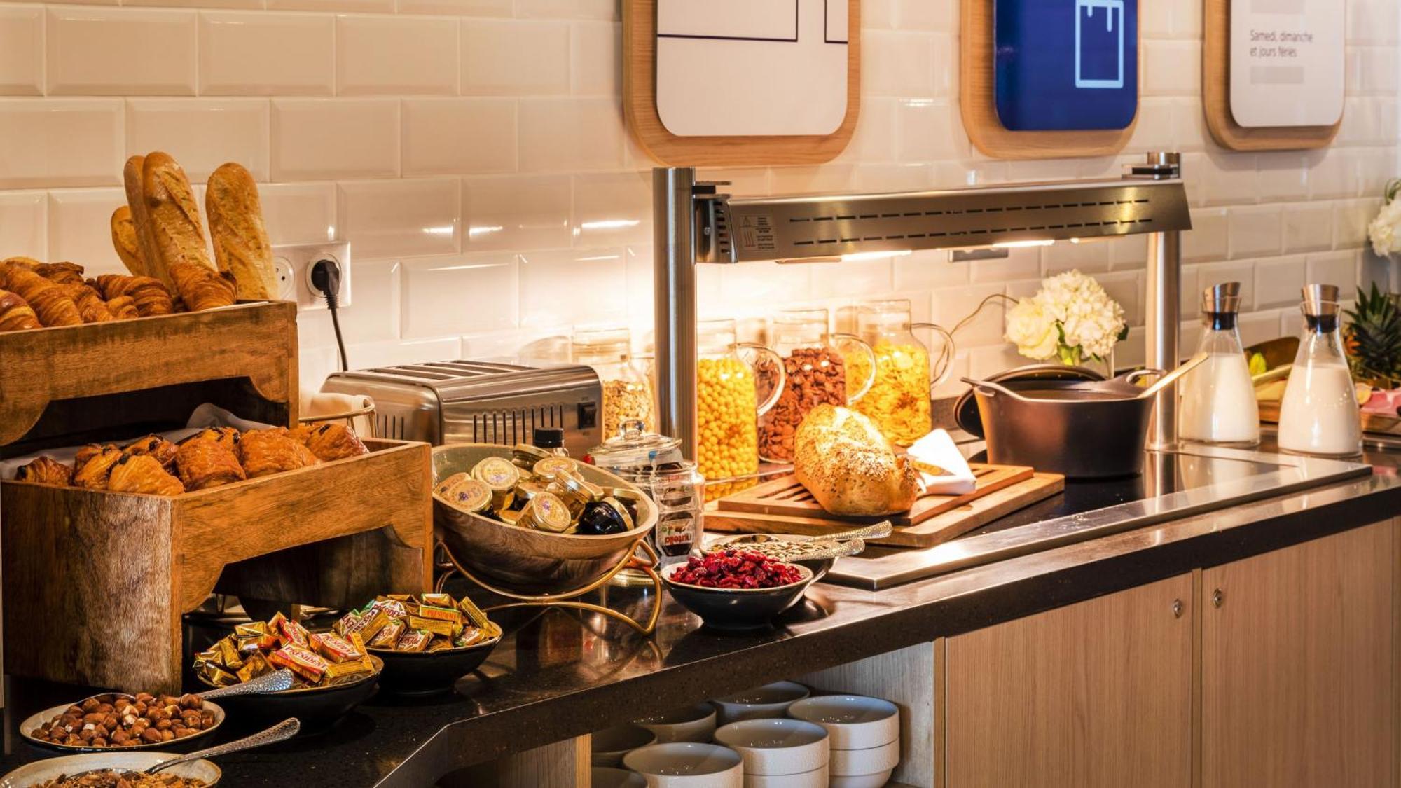 Holiday Inn Express - Nice - Grand Arenas By Ihg Εξωτερικό φωτογραφία